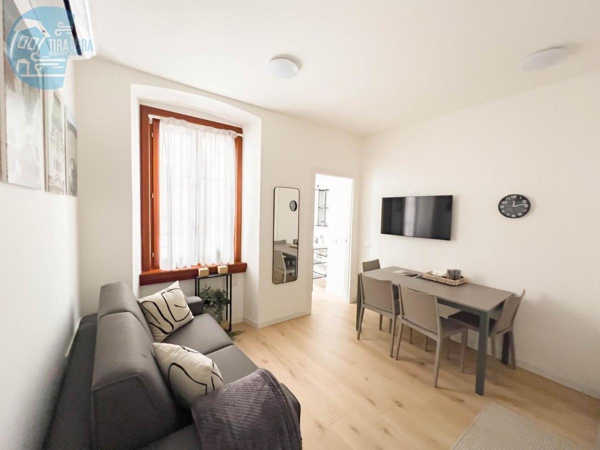 Piazza Della Borsa 3C Tirabora Short Rent Apartment Trieste Exterior photo